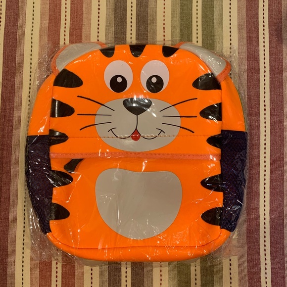 Tiger Kids Mini Backpack 🐯 - Picture 2 of 3